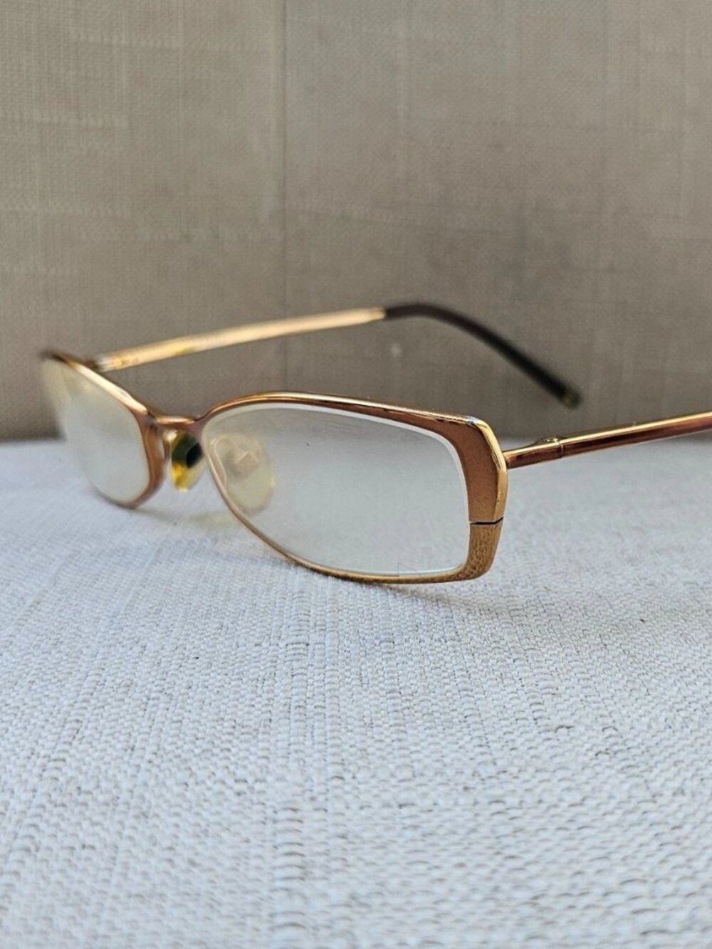Vintage Anne Klein Women Eyeglasses Frame Gold Tone Eyewear AKNY9084 Glasses